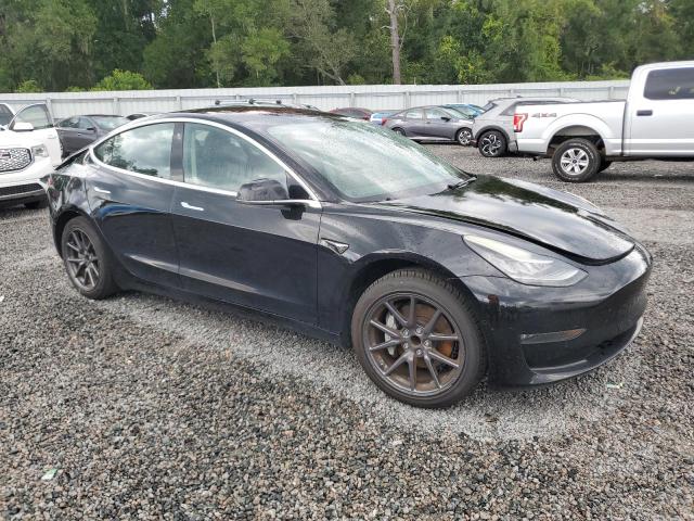 5YJ3E1EA3JF006643 - 2018 TESLA MODEL 3 Negro foto 4
