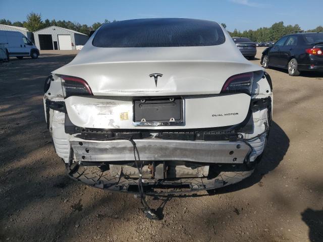 5YJ3E1EB6LF626513 - 2020 TESLA MODEL 3 Weiß Foto 6