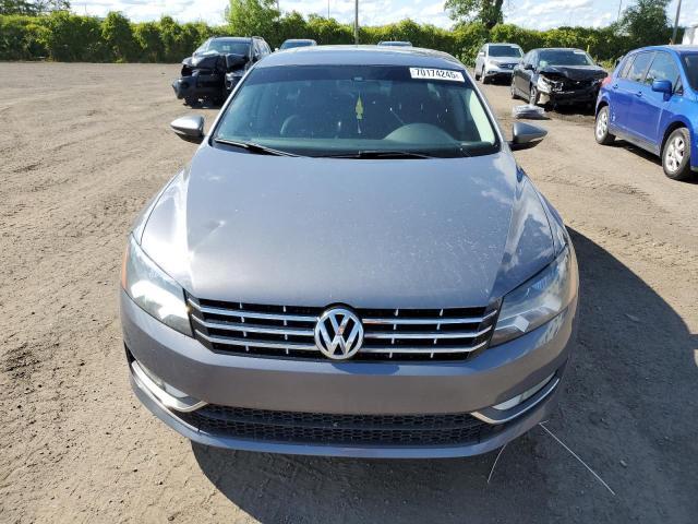 1VWBN7A3XCC053476 - 2012 VOLKSWAGEN PASSAT SE 灰色 照片 5