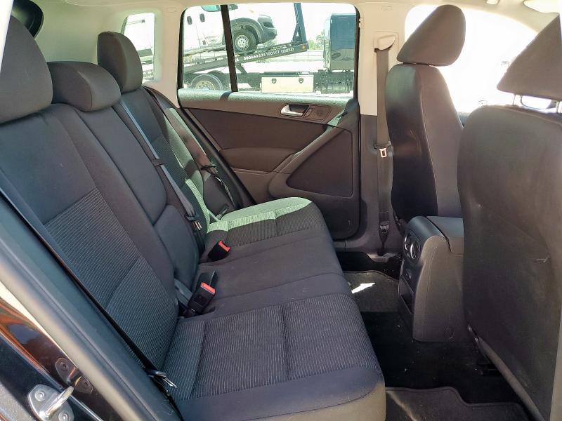 WVGAV7AX4HK046341 - 2017 VOLKSWAGEN TIGUAN S BLACK photo 11