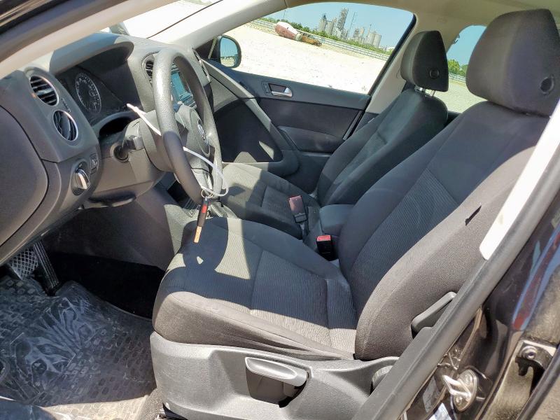 WVGAV7AX4HK046341 - 2017 VOLKSWAGEN TIGUAN S BLACK photo 7