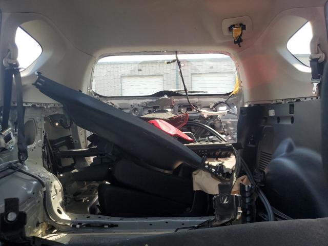 JTMBFREV3FJ042309 - 2015 TOYOTA RAV4 LE ვერცხლისფერი ფოტო 10