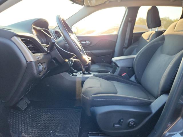 1C4PJMCB8HW565184 - 2017 JEEP CHEROKEE LATITUDE 灰色 照片 7