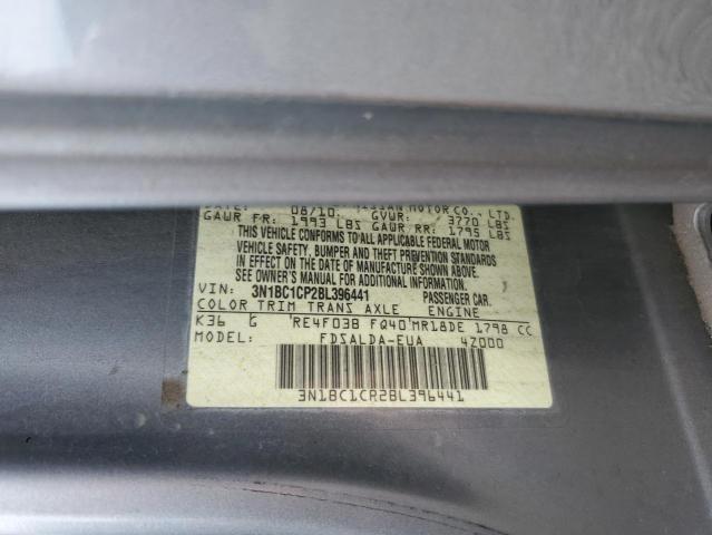 3N1BC1CP2BL396441 - 2011 NISSAN VERSA S 银色 照片 12