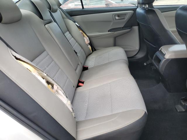 4T1BF1FK7GU210017 - 2016 TOYOTA CAMRY LE თეთრი ფოტო 10