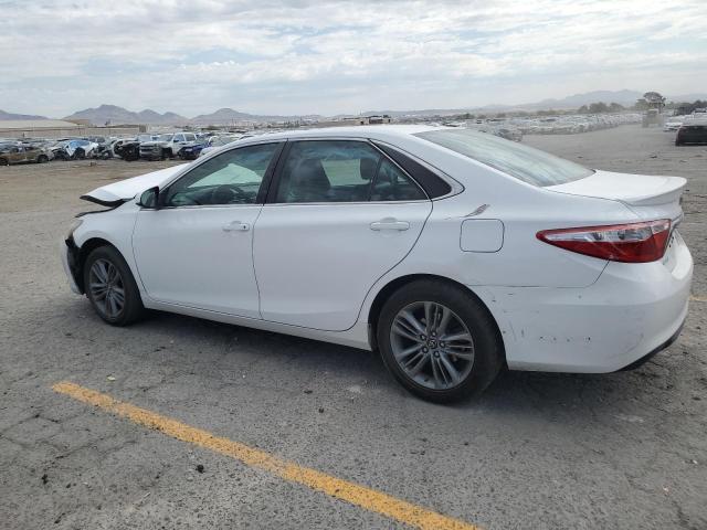 4T1BF1FK7GU210017 - 2016 TOYOTA CAMRY LE თეთრი ფოტო 2