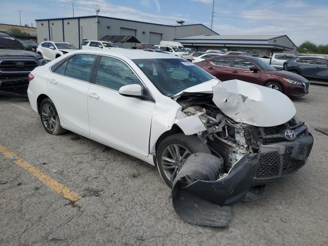 4T1BF1FK7GU210017 - 2016 TOYOTA CAMRY LE თეთრი ფოტო 4