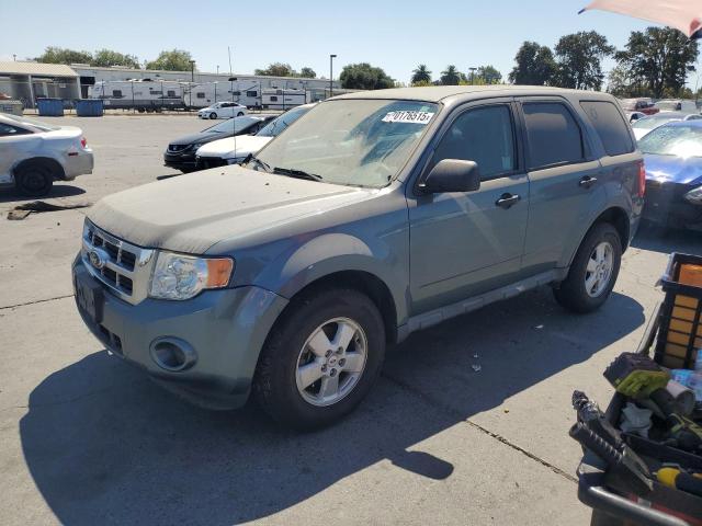 2012 FORD ESCAPE XLS, 