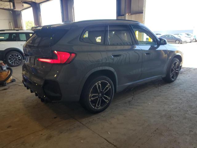 WBX13EF04R5Z04971 - 2024 BMW X1 M35I GRAY photo 3