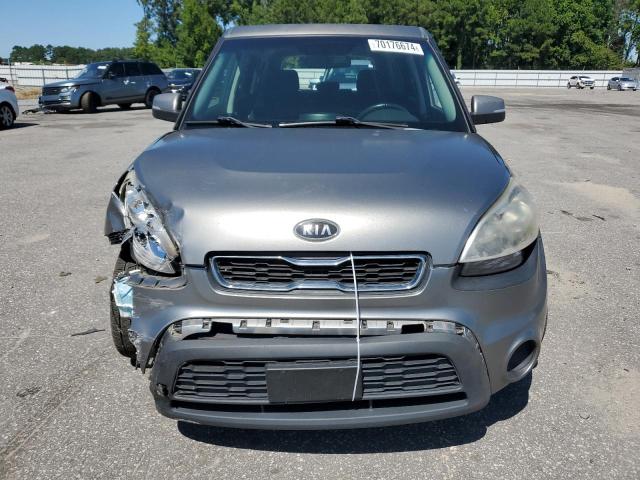 KNDJT2A62C7472013 - 2012 KIA SOUL + GRAY photo 5