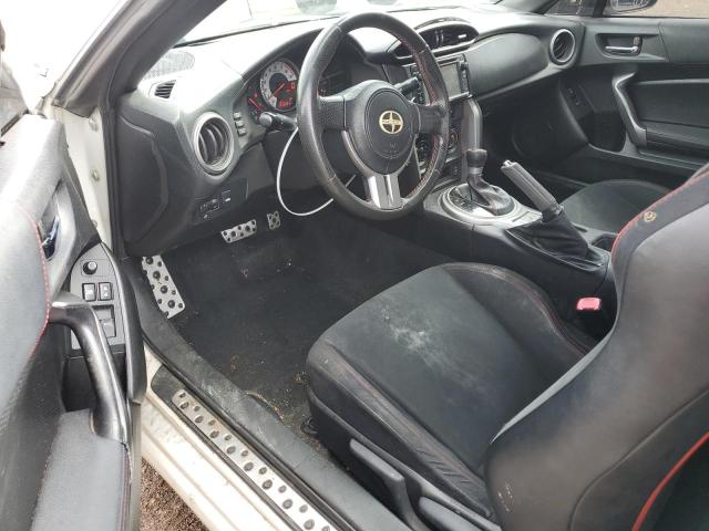 JF1ZNAA15D2711098 - 2013 TOYOTA SCION FR-S WHITE photo 8