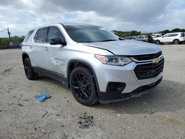 1GNERFKW2KJ276507 - 2019 CHEVROLET TRAVERSE LS SILVER photo 4