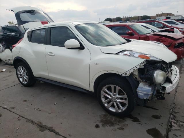 JN8AF5MR5CT116942 - 2012 NISSAN JUKE S WHITE photo 4