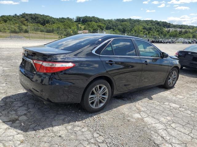 4T1BF1FK6HU674871 - 2017 TOYOTA CAMRY LE 黑色 照片 3