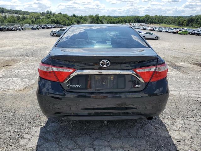 4T1BF1FK6HU674871 - 2017 TOYOTA CAMRY LE 黑色 照片 6