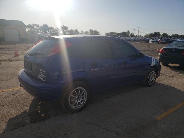 3FAFP37N65R127017 - 2005 FORD FOCUS ZX5 BLUE photo 3