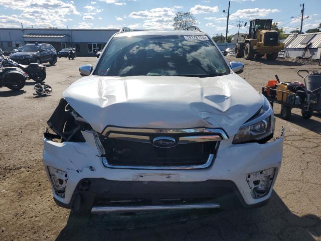 JF2SKAWC6KH449246 - 2019 SUBARU FORESTER TOURING Սպիտակ լուսանկար 5