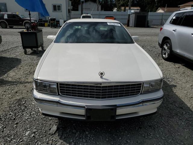 1G6KD52B5RU201846 - 1994 CADILLAC DEVILLE WHITE photo 5