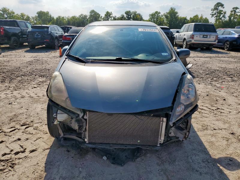 JHMGE8H35DC083053 - 2013 HONDA FIT GRAY photo 5