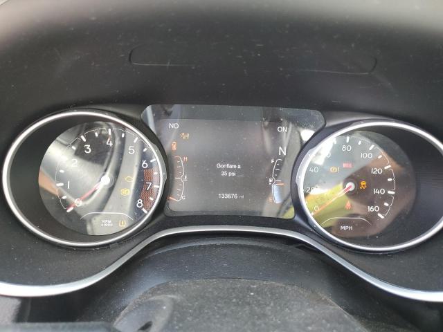 3C4NJDBB8JT325606 - 2018 JEEP COMPASS LATITUDE Сұр фото 9