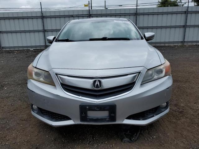 19VDE1F76DE006291 - 2013 ACURA ILX 20 TECH SILVER photo 5