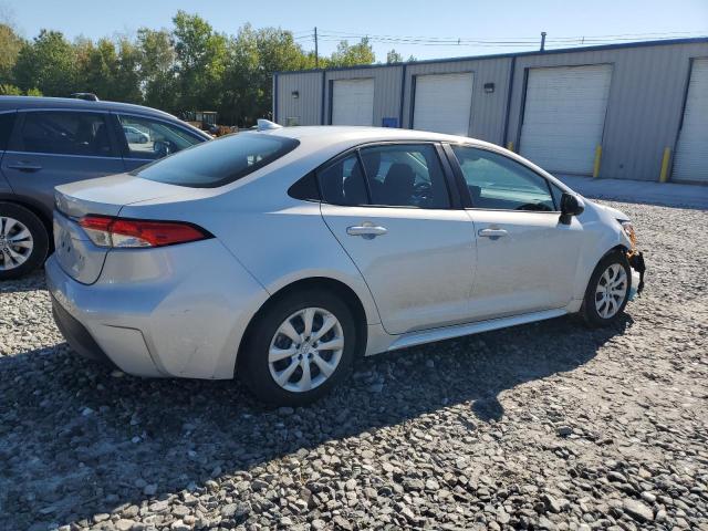 5YFB4MDE6RP119281 - 2024 TOYOTA COROLLA LE SILVER photo 3