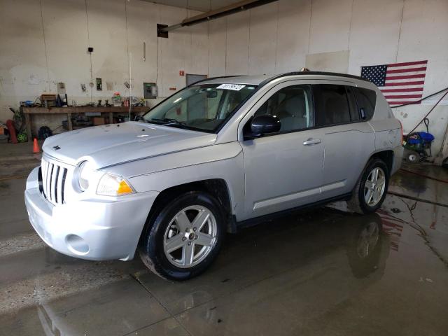 1J4NF1FB5AD640485 - 2010 JEEP COMPASS SPORT SILVER photo 1