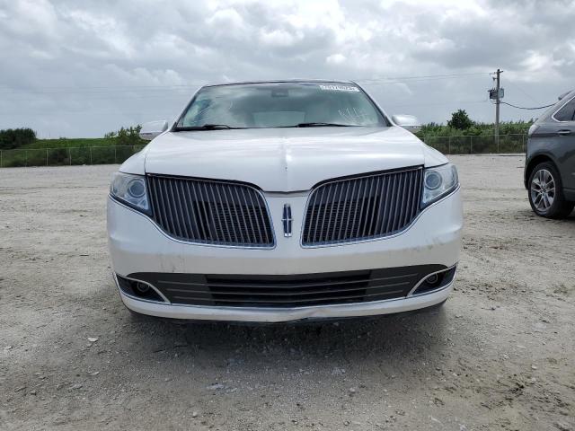 2LMHJ5AT9FBL02531 - 2015 LINCOLN MKT CHARCOAL photo 5