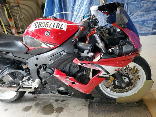 JYARJ06E94A012845 - 2004 YAMAHA YZFR6 L RED photo 9