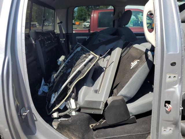 3C6RR7LT8KG622475 - 2019 RAM 1500 CLASSIC SLT Srebrny zdjęcie 10