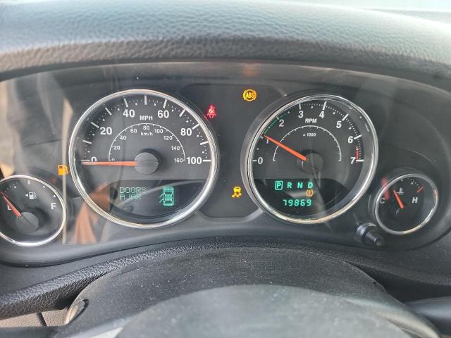 1C4BJWEG9EL223349 - 2014 JEEP WRANGLER U SAHARA BLACK photo 9