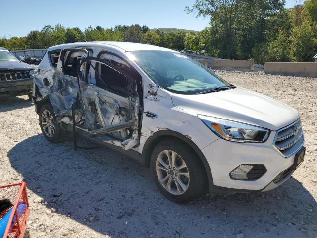 1FMCU9GD5KUA43755 - 2019 FORD ESCAPE SE Biały zdjęcie 4