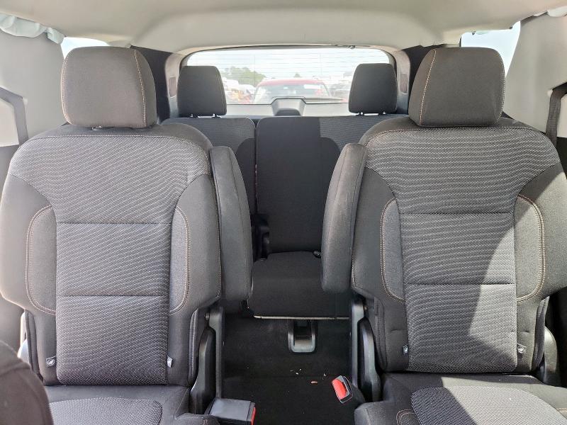 1GNERGKW1KJ272387 - 2019 CHEVROLET TRAVERSE LT Blanco foto 10