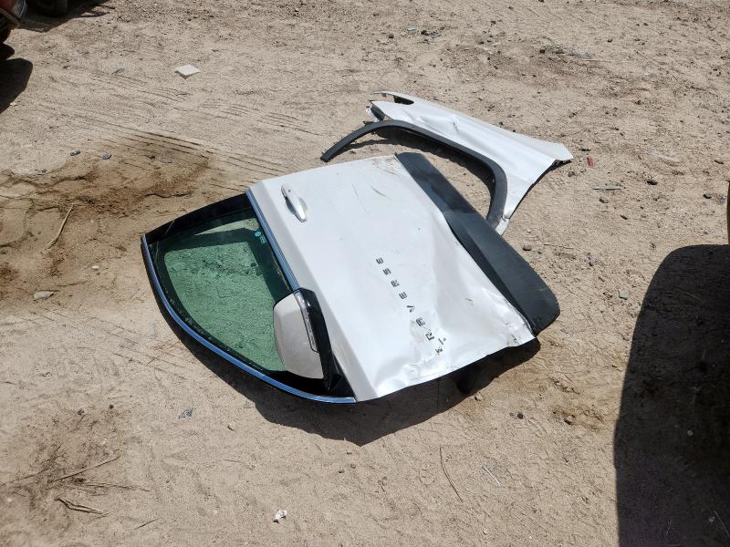 1GNERGKW1KJ272387 - 2019 CHEVROLET TRAVERSE LT Blanco foto 13