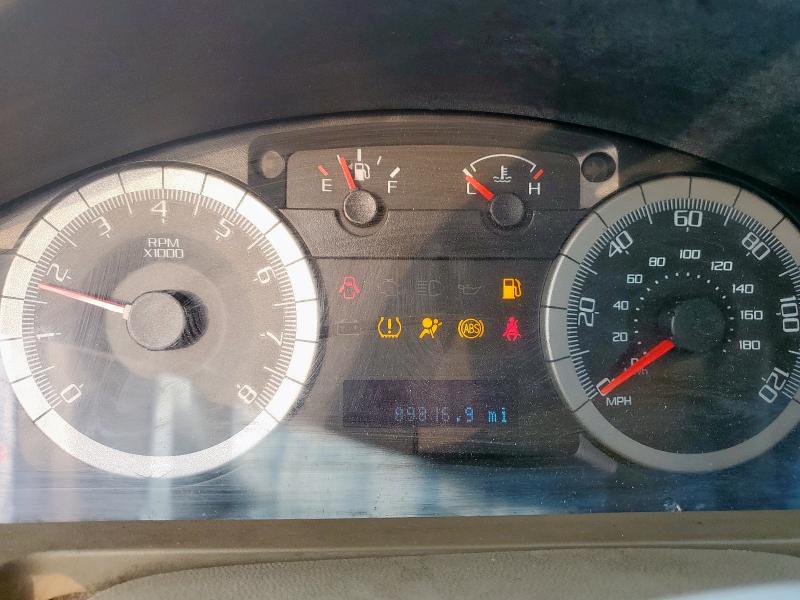 1FMCU031X8KB14637 - 2008 FORD ESCAPE XLT WHITE photo 9