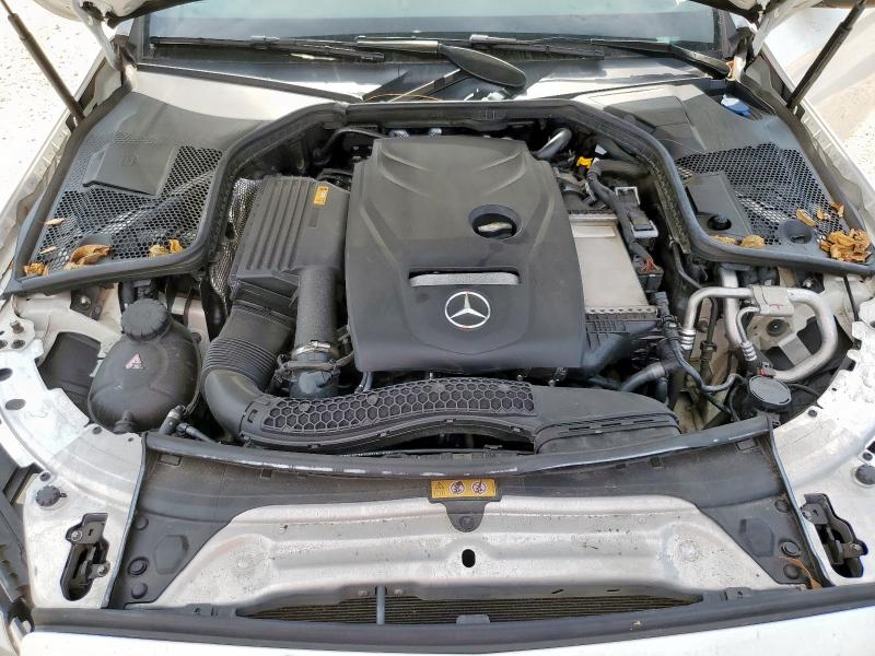 55SWF4KB8JU279018 - 2018 MERCEDES-BENZ C 300 4MATIC WHITE photo 11