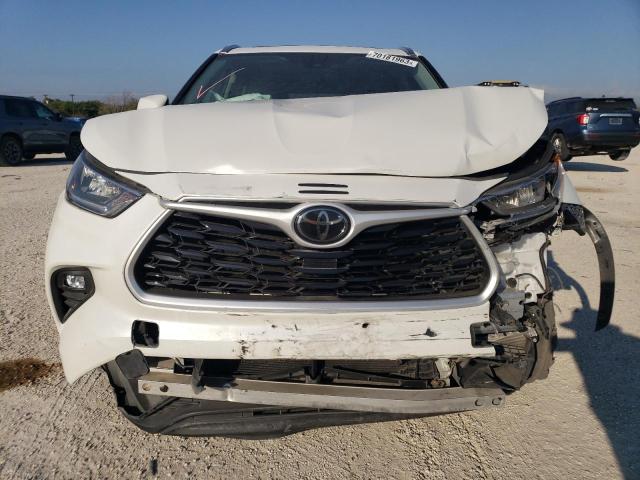 5TDGZRAHXLS510645 - 2020 TOYOTA HIGHLANDER XLE WHITE photo 5