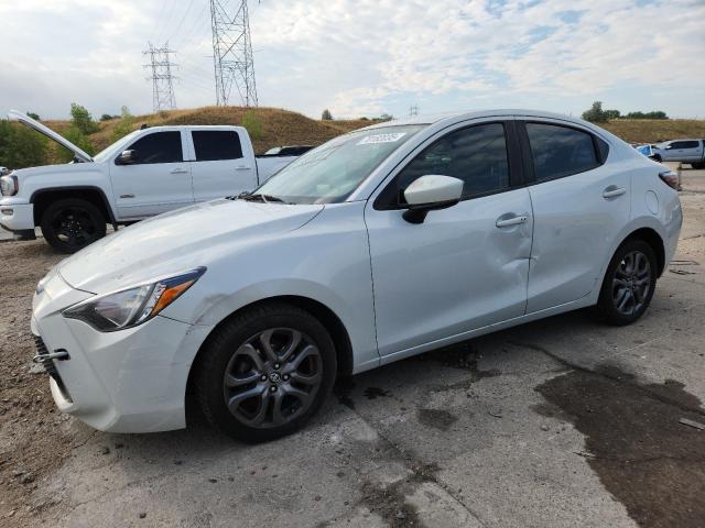 2019 TOYOTA YARIS L, 