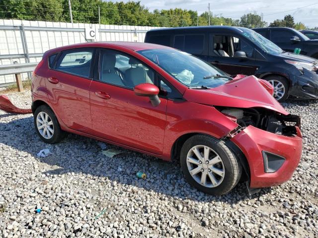 3FADP4EJ2BM174423 - 2011 FORD FIESTA SE RED photo 4