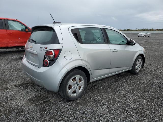 1G1JA6SH0F4133519 - 2015 CHEVROLET SONIC LS ვერცხლისფერი ფოტო 3