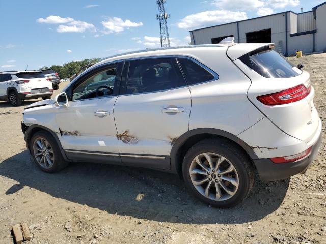 5LMCJ2D91HUL16972 - 2017 LINCOLN MKC SELECT თეთრი ფოტო 2