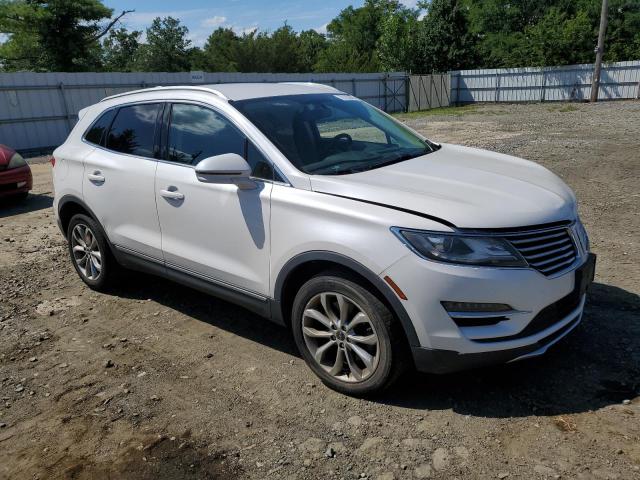 5LMCJ2D91HUL16972 - 2017 LINCOLN MKC SELECT თეთრი ფოტო 4