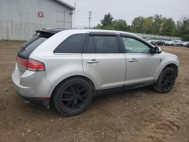 2LMDU68C69BJ07637 - 2009 LINCOLN MKX SILVER photo 3