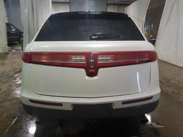 2LMHJ5AT3ABJ20851 - 2010 LINCOLN MKT WHITE photo 6