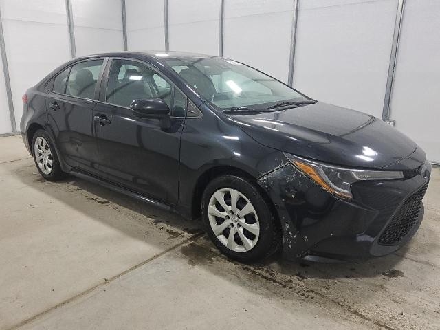 5YFEPMAE6MP172595 - 2021 TOYOTA COROLLA LE Negro foto 4