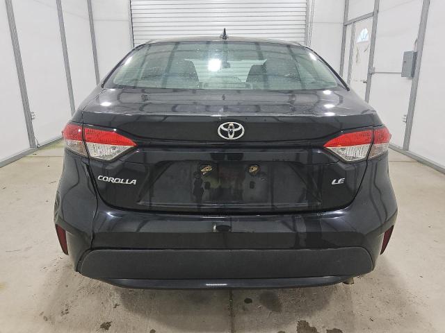 5YFEPMAE6MP172595 - 2021 TOYOTA COROLLA LE Negro foto 6