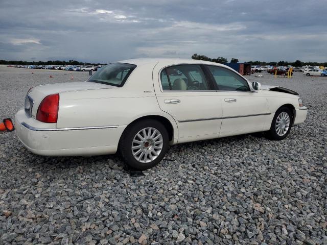 1LNHM81W93Y686887 - 2003 LINCOLN TOWN CAR EXECUTIVE Kremowy zdjęcie 3
