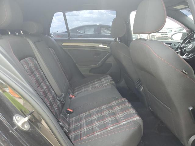 3VW547AU1JM262593 - 2018 VOLKSWAGEN GTI S შავი ფოტო 10