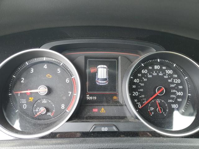 3VW547AU1JM262593 - 2018 VOLKSWAGEN GTI S შავი ფოტო 9