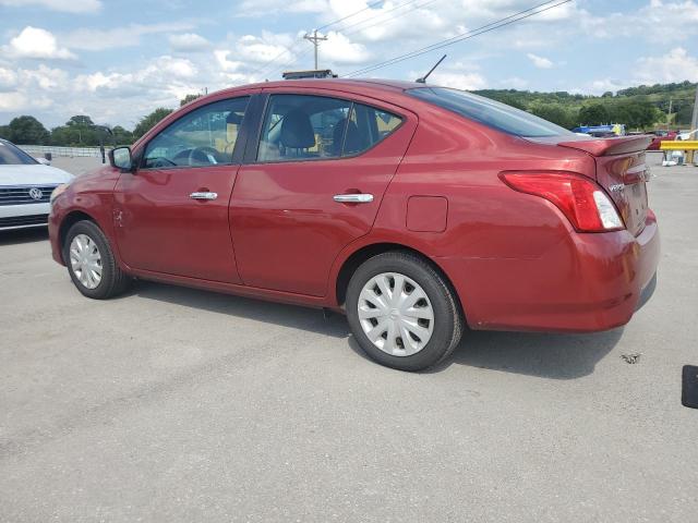 3N1CN7AP3JL868617 - 2018 NISSAN VERSA S Rot Foto 2